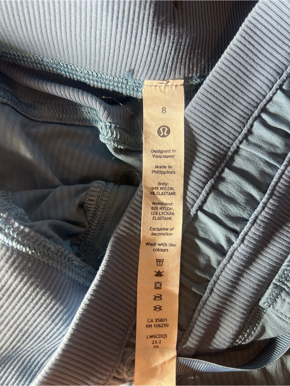 Lululemon Dance Studio Mid-Rise Cropped Joggers 25” Inseam - Picture 8 of 16